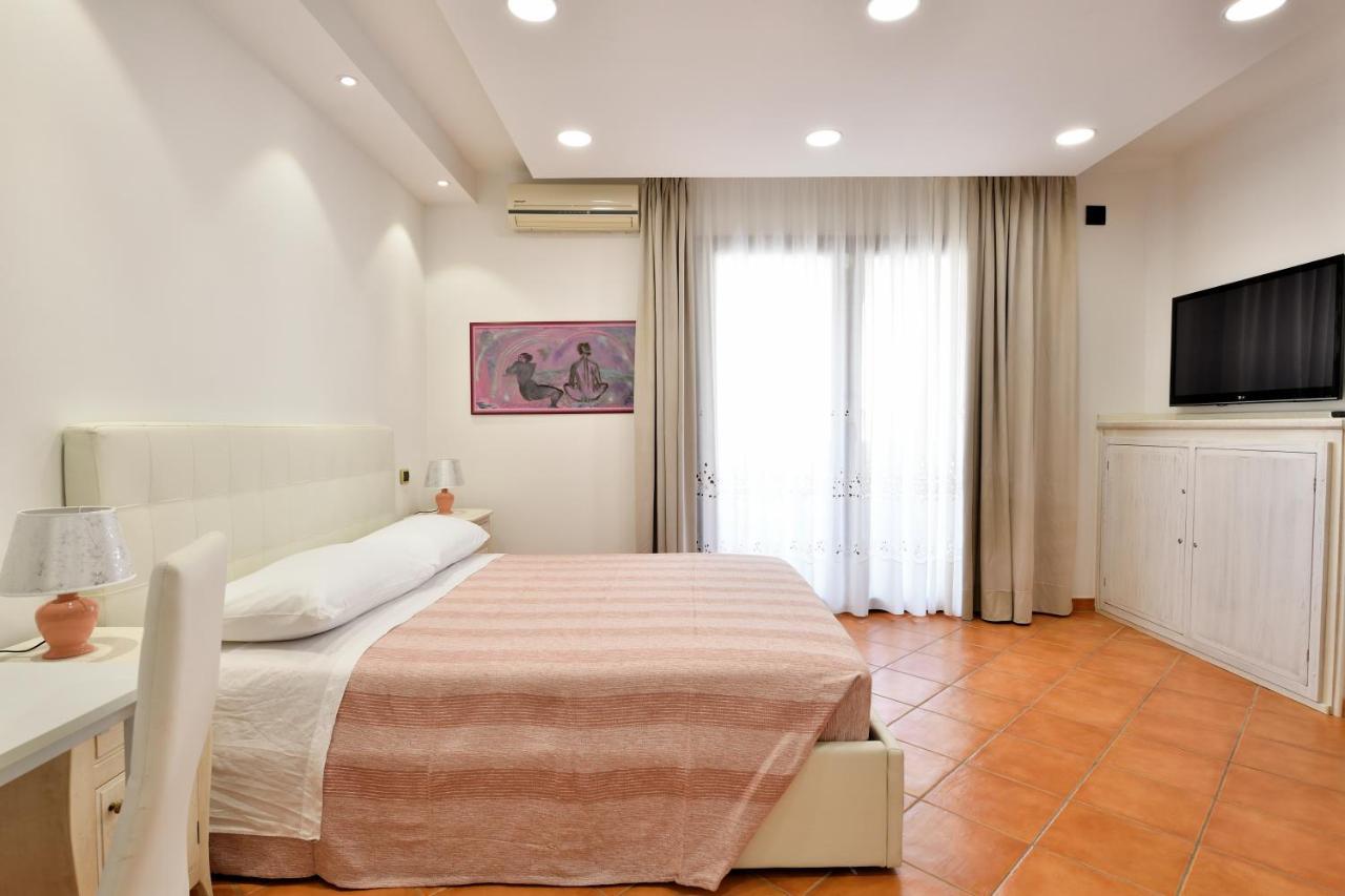 Hotel Sa Omu Bianca Tortolì Esterno foto
